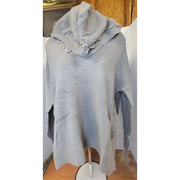 Hooded Sweater Sassy Grey Knit Distressed V-Neck Fringe Detail Womens Medium NEW - Picture 5 of 10